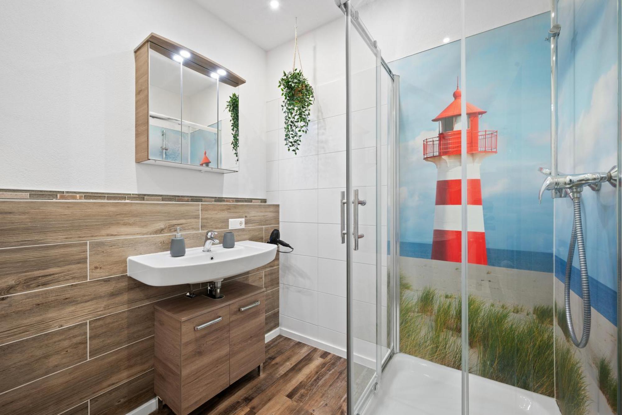 Backhome - Suite L - Parkhaus - Fantastische Schlosslage - Smarttv - Waschmaschine - Netflix - 50Qm - 24H Checkin- Apartment 1 Ludwigsburg Eksteriør billede